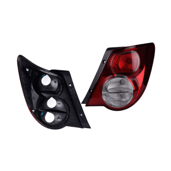 CALAVERA DERECHA CHEVROLET SONIC 2012 2013 2014 2015 2016 S/VELA LATERAL S/FOCO DEPO